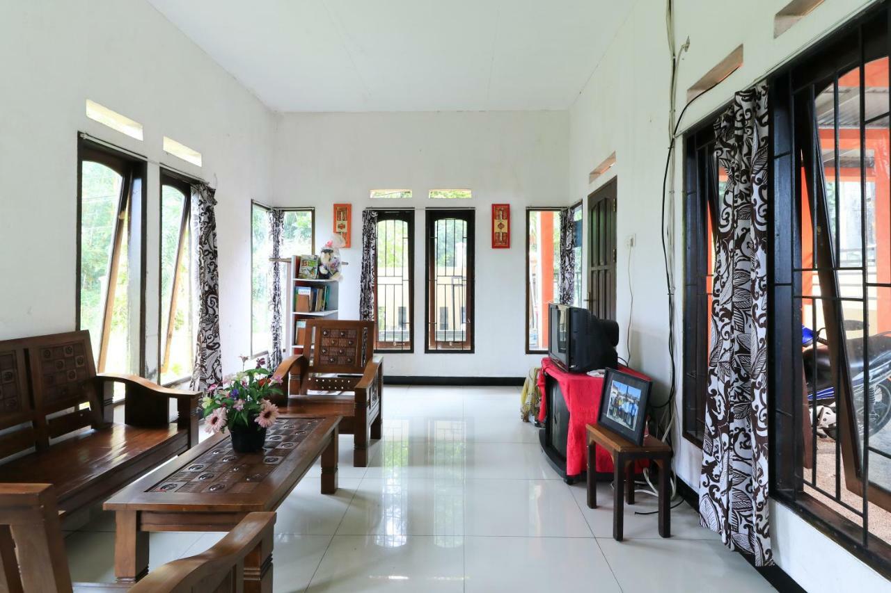 Sentosa76 Guest House Balikpapan  Luaran gambar
